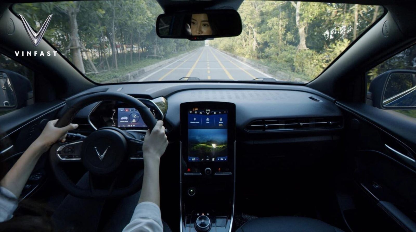 Các chức năng trên xe ô tô thumb